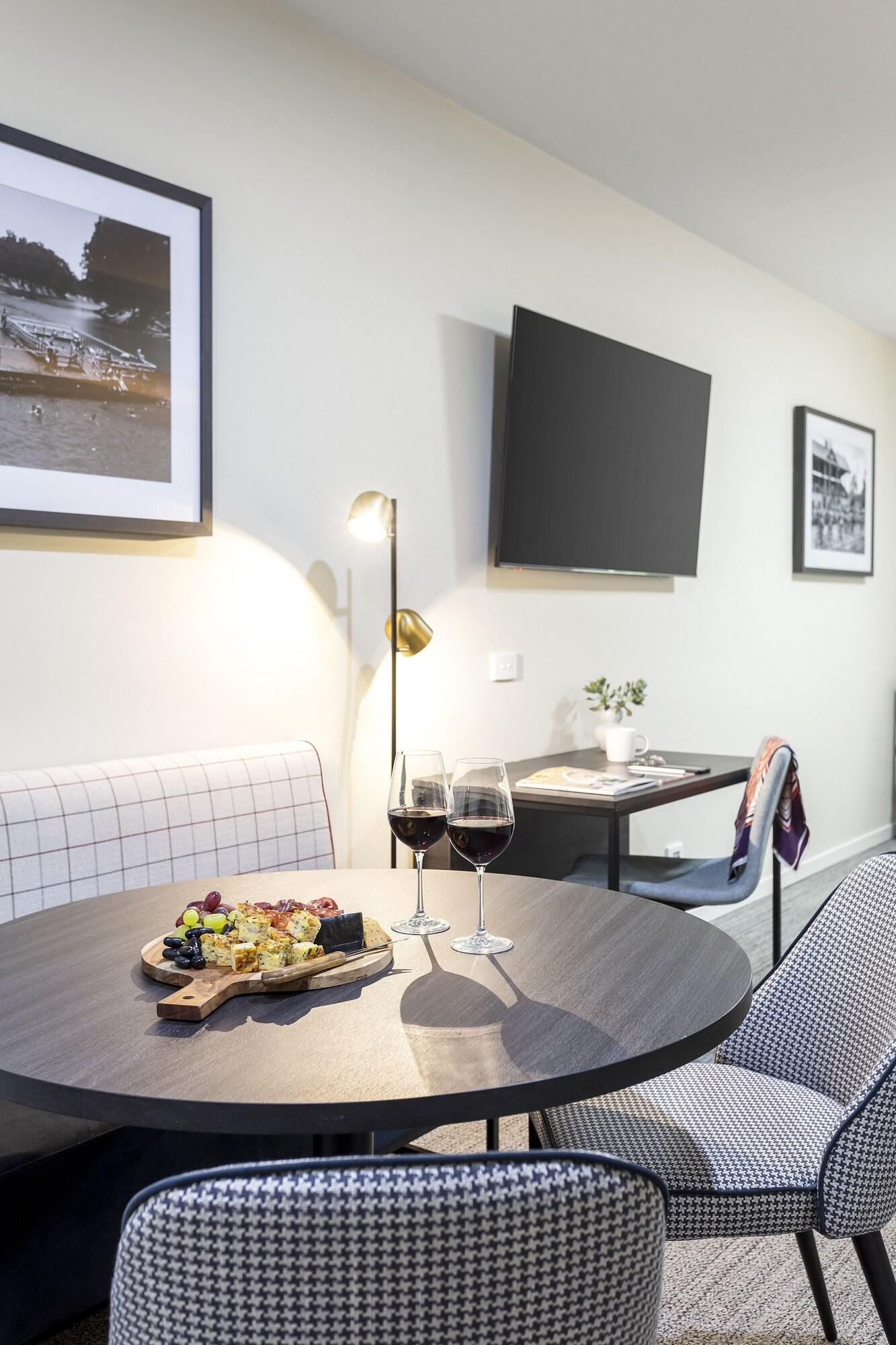 Quest Aparthotel