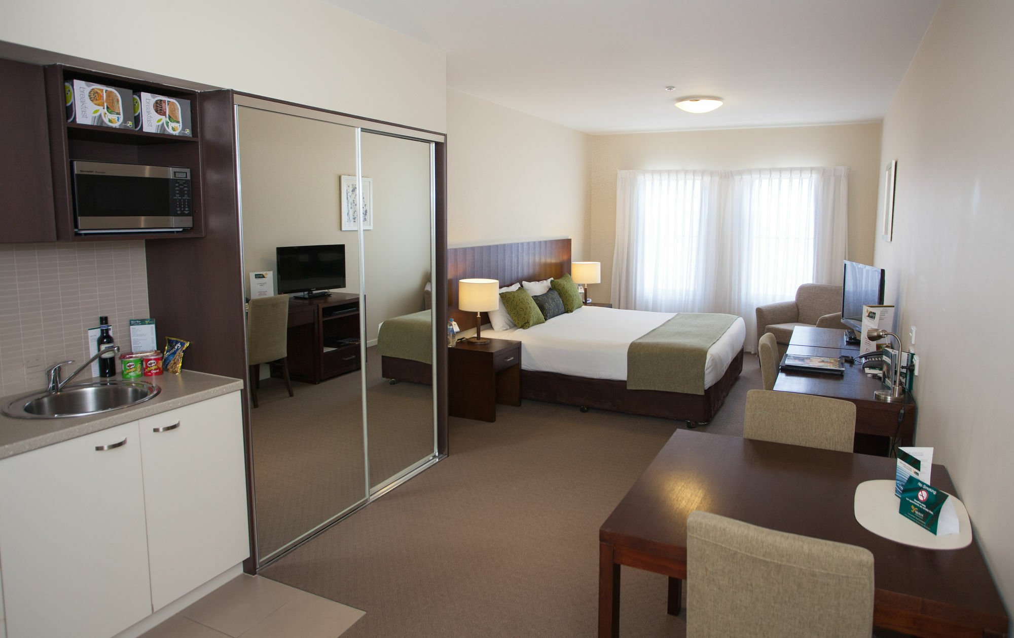 Aparthotel Quest